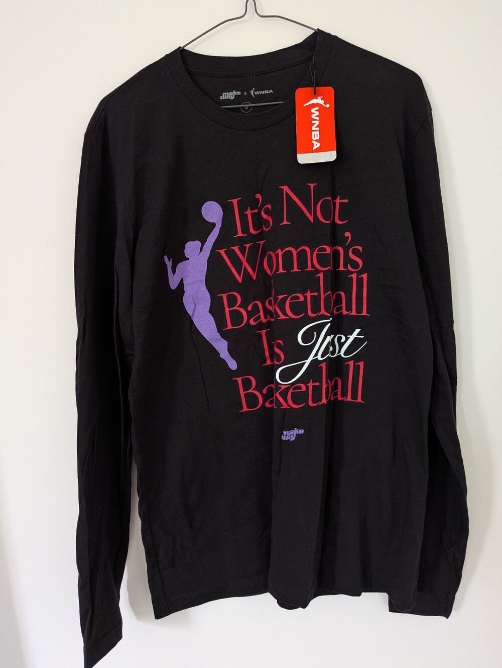 WNBA t-shirt (NWT)